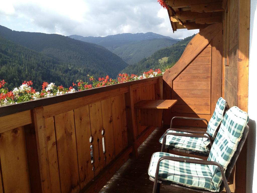 Berggasthof Hintergfoell Unken Chambre photo
